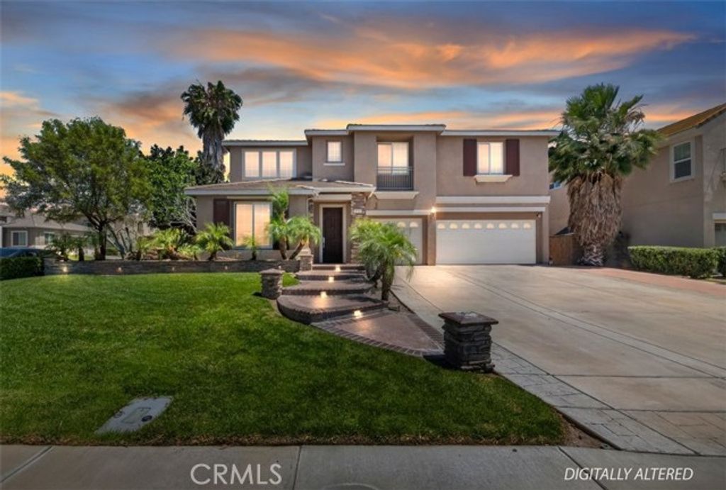 6734 Ruby Canyon, Eastvale, CA 92880