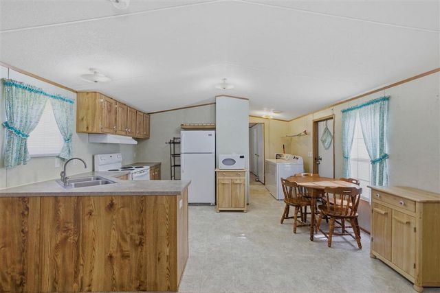 2235 Estelle Drive, Sulphur, LA 70663