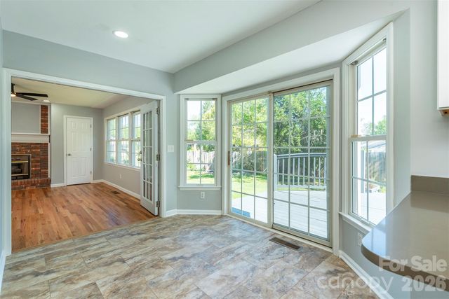 23 Westmont Drive, Asheville, NC 28806