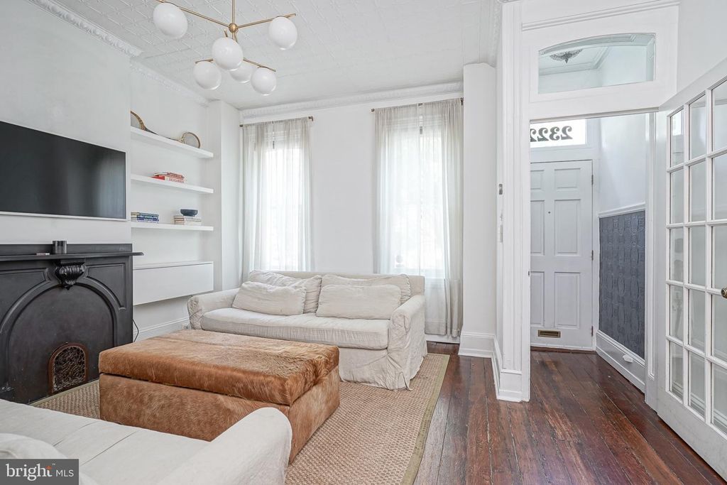2322 FITZWATER ST, PHILADELPHIA, PA 19146 — photo 3