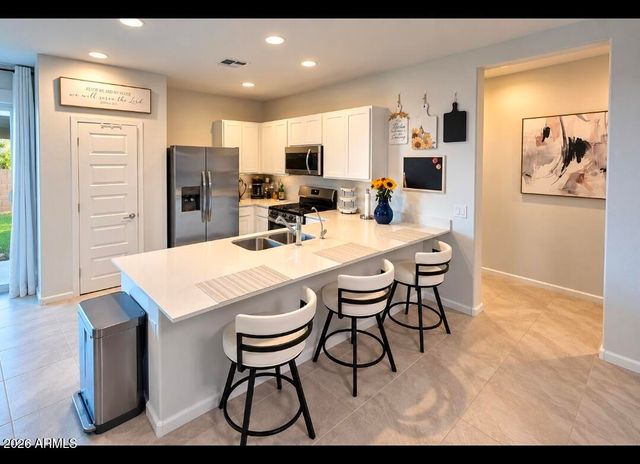 12438 E WALLFLOWER Lane, Florence, AZ 85132