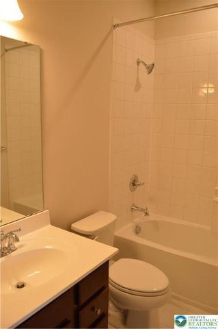 2332 Raya Way, Easton, PA 18045