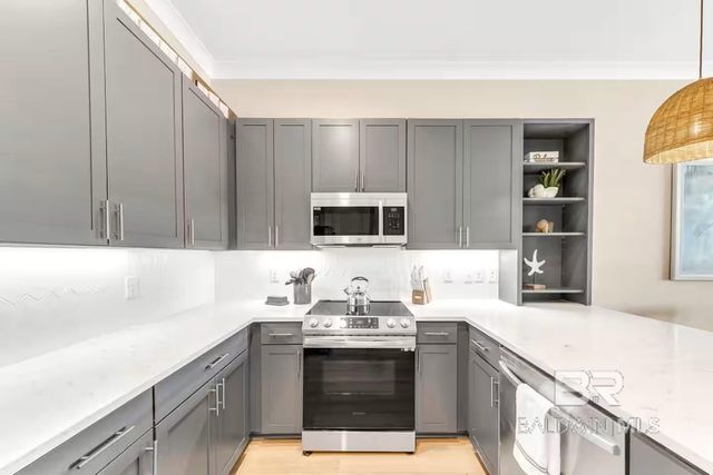 951 W Lagoon Avenue NN, Gulf Shores, AL 36542