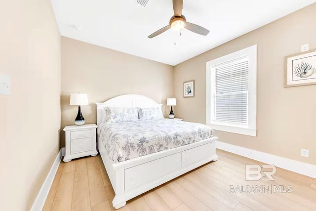 951 W Lagoon Avenue NN, Gulf Shores, AL 36542