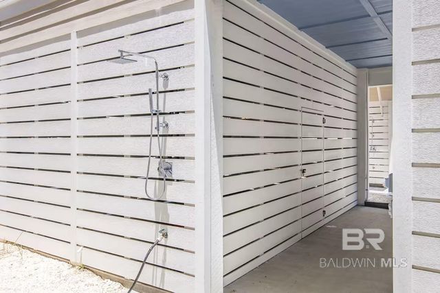 951 W Lagoon Avenue NN, Gulf Shores, AL 36542