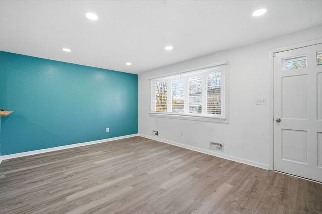 181 Beauchamp Terrace, Chicopee, MA 01020