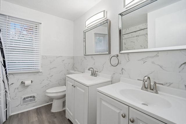 181 Beauchamp Terrace, Chicopee, MA 01020