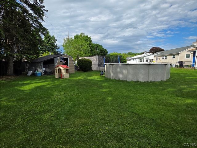 515 Locust Drive, Utica, NY 13502