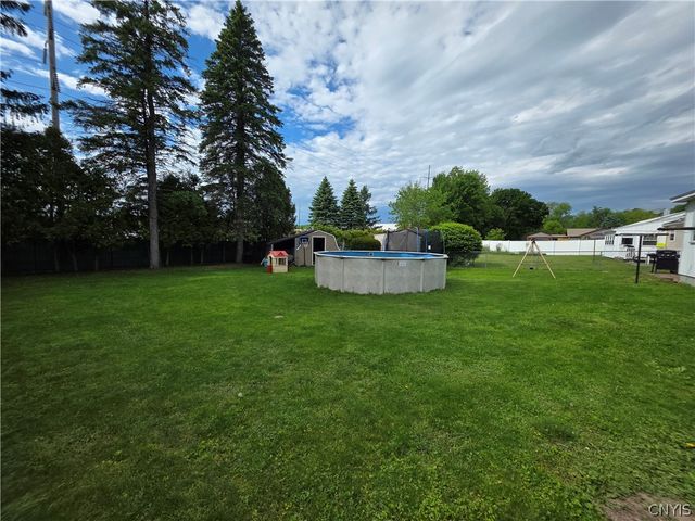 515 Locust Drive, Utica, NY 13502