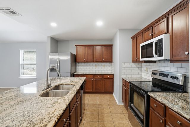 2003 Zavala, Forney, TX 75126