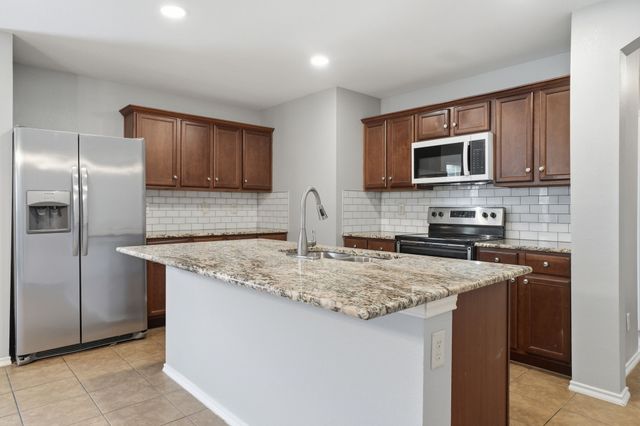 2003 Zavala, Forney, TX 75126