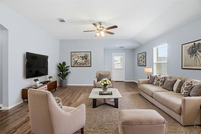 2003 Zavala, Forney, TX 75126