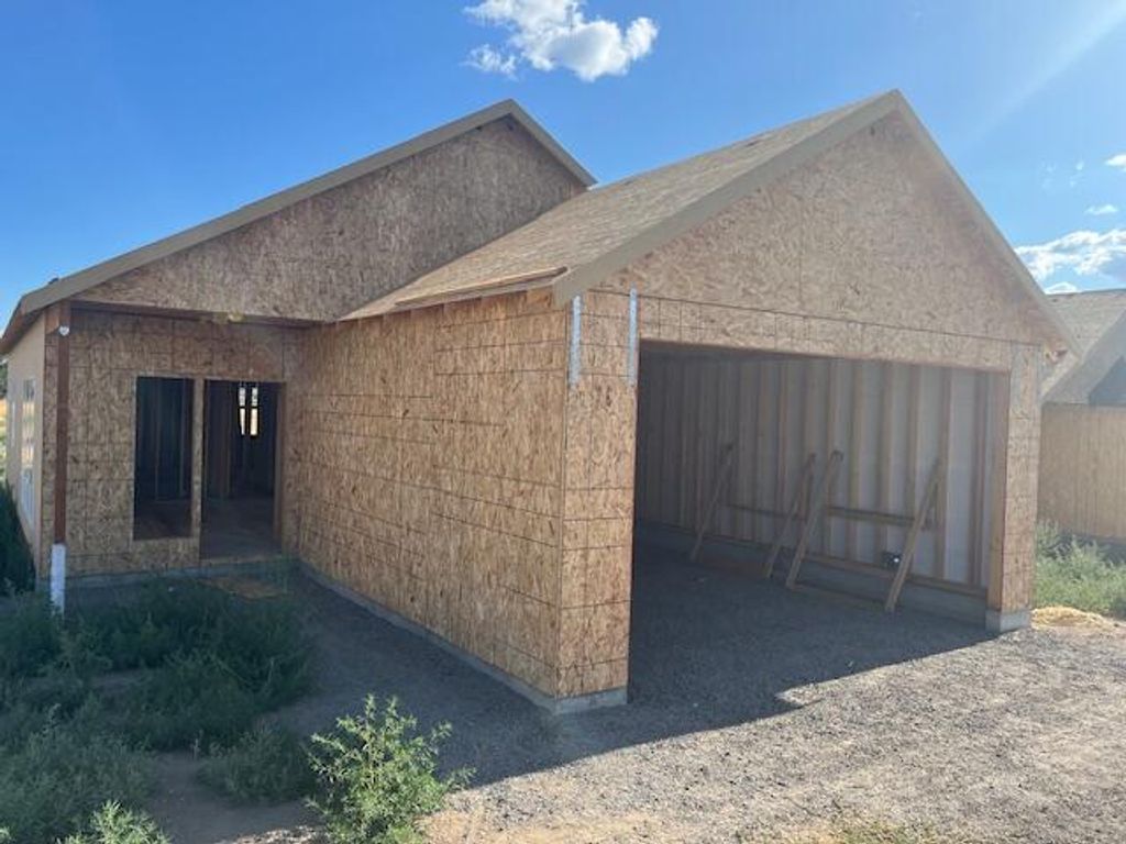516 SW 6th Street 2, Metolius, OR 97741