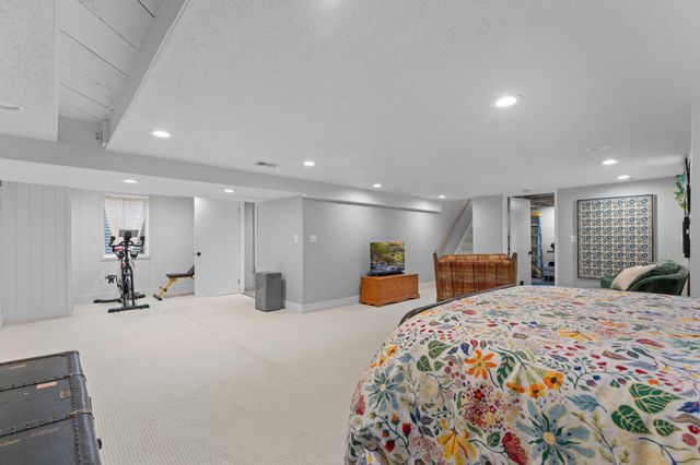 710 10th Street NW, Rochester, MN 55901