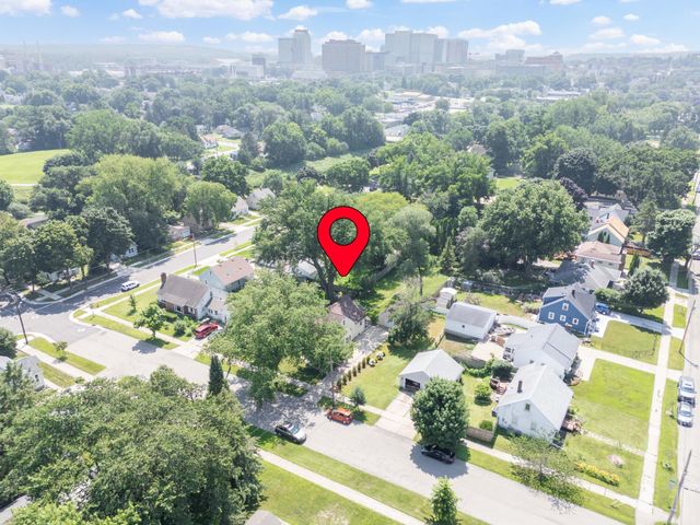 710 10th Street NW, Rochester, MN 55901