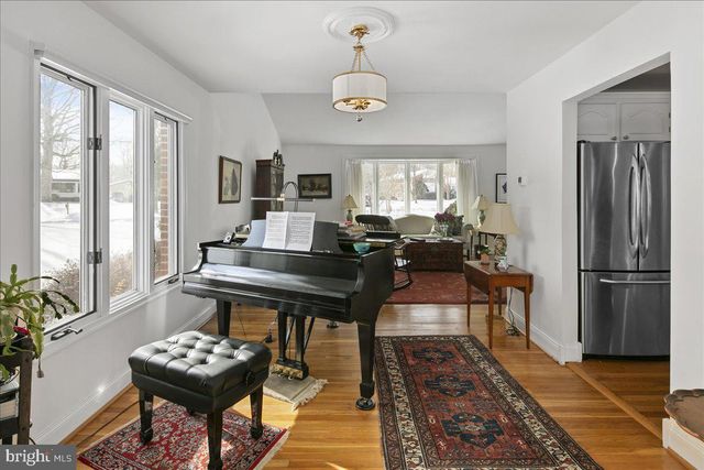 4008 SULGRAVE DR, Alexandria, VA 22309