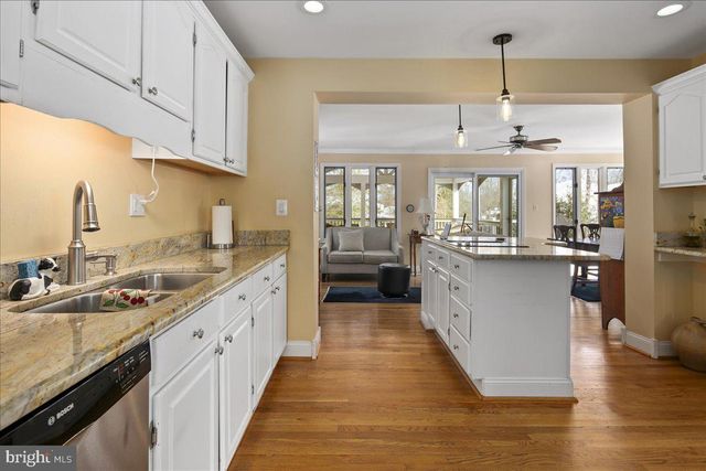 4008 SULGRAVE DR, Alexandria, VA 22309