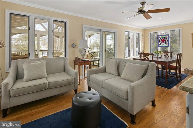 4008 SULGRAVE DR, Alexandria, VA 22309