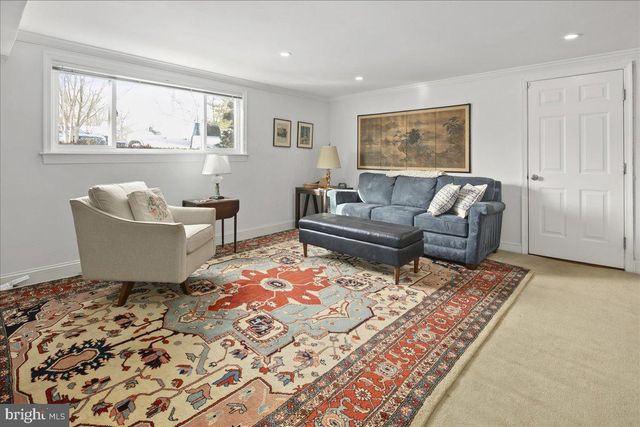 4008 SULGRAVE DR, Alexandria, VA 22309