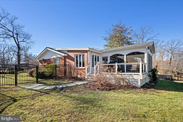 4008 SULGRAVE DR, Alexandria, VA 22309