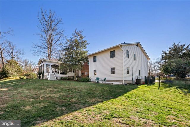 4008 SULGRAVE DR, Alexandria, VA 22309