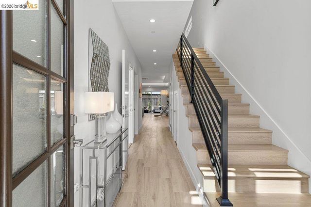 732 26th Street, Oakland, CA 94612