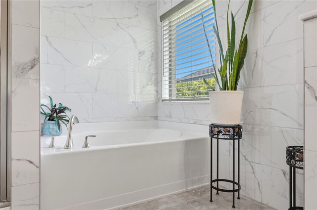 4000 JULIANA LAKE DRIVE, Auburndale, FL 33823