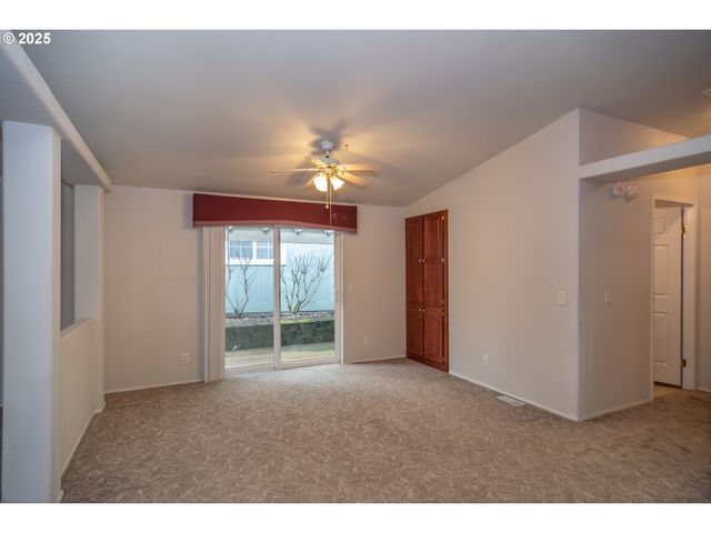 115 SAMANTHA Way, Canyonville, OR 97417