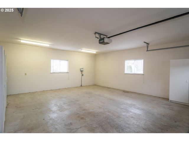 115 SAMANTHA Way, Canyonville, OR 97417