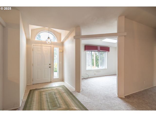 115 SAMANTHA Way, Canyonville, OR 97417