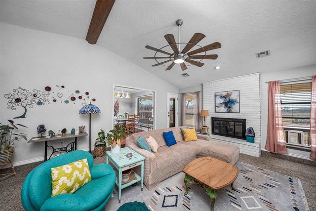 2509 NE Heritage Creek Dr, Lawton, OK 73507