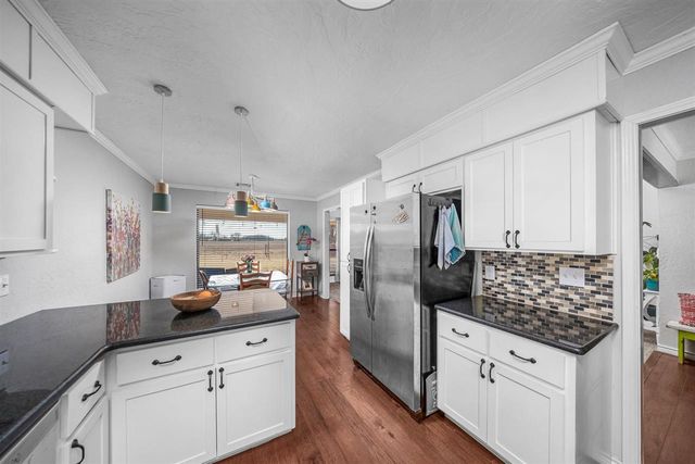 2509 NE Heritage Creek Dr, Lawton, OK 73507