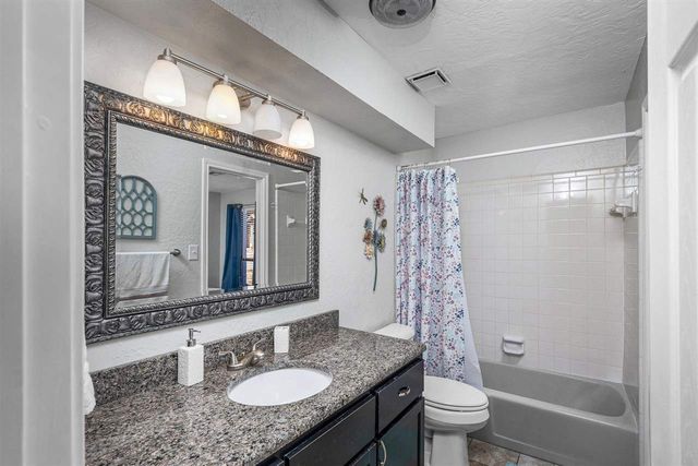 2509 NE Heritage Creek Dr, Lawton, OK 73507