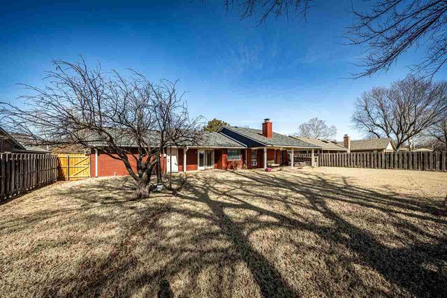 2509 NE Heritage Creek Dr, Lawton, OK 73507