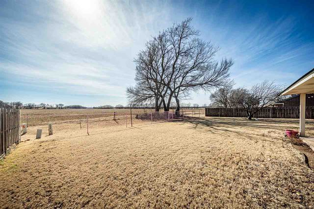 2509 NE Heritage Creek Dr, Lawton, OK 73507