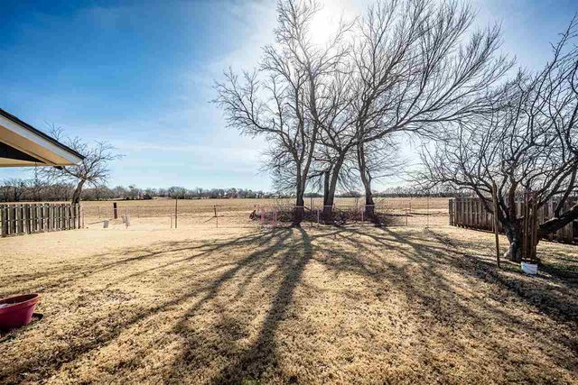 2509 NE Heritage Creek Dr, Lawton, OK 73507