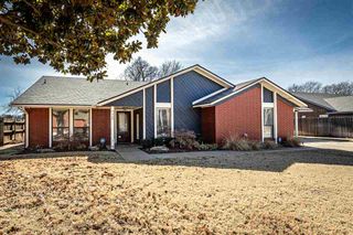 2509 NE Heritage Creek Dr, Lawton, OK 73507