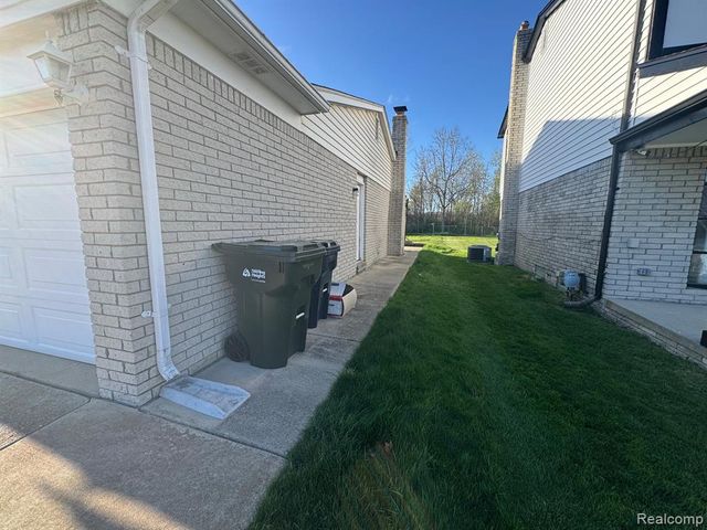 4137 Wingate Drive, Sterling Heights, MI 48310