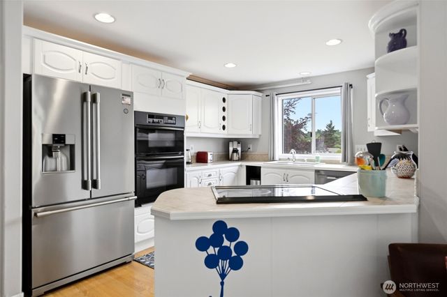 2107 N 63rd Street, Seattle, WA 98103