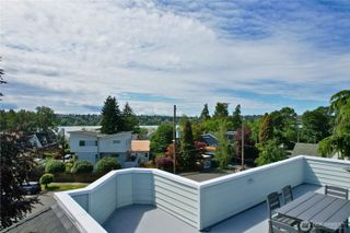 2107 N 63rd Street, Seattle, WA 98103