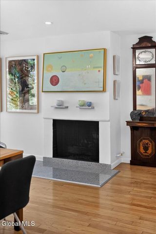 17 Ten Springs Drive, Saratoga Springs, NY 12866