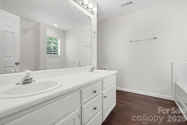 12127 Landing Green Drive, Charlotte, NC 28277