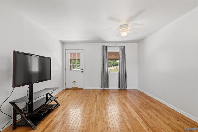 24187 Mooresville Road, Athens, AL 35613