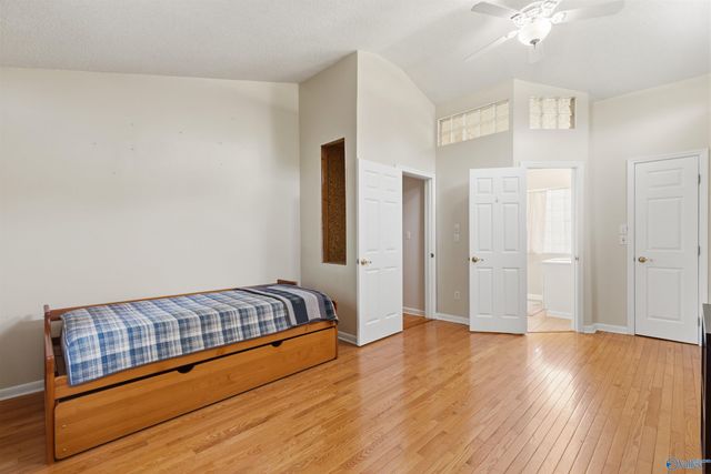 24187 Mooresville Road, Athens, AL 35613