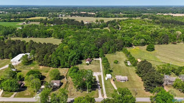24187 Mooresville Road, Athens, AL 35613