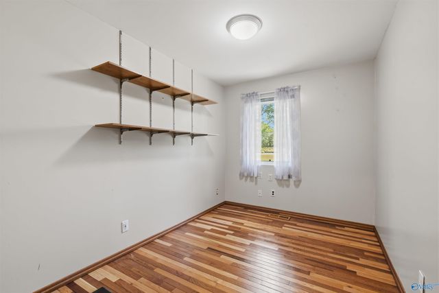 24187 Mooresville Road, Athens, AL 35613