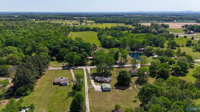 24187 Mooresville Road, Athens, AL 35613