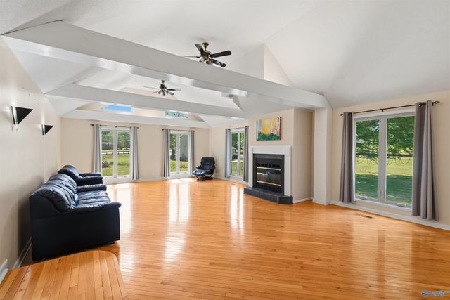 24187 Mooresville Road, Athens, AL 35613