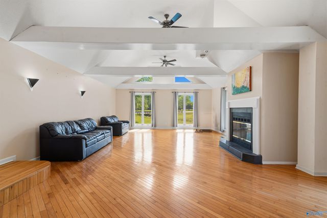 24187 Mooresville Road, Athens, AL 35613