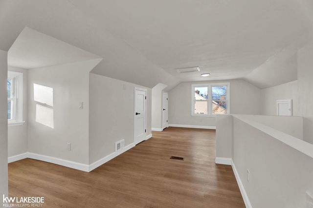 21194 Eastwood Boulevard, Warren, MI 48089